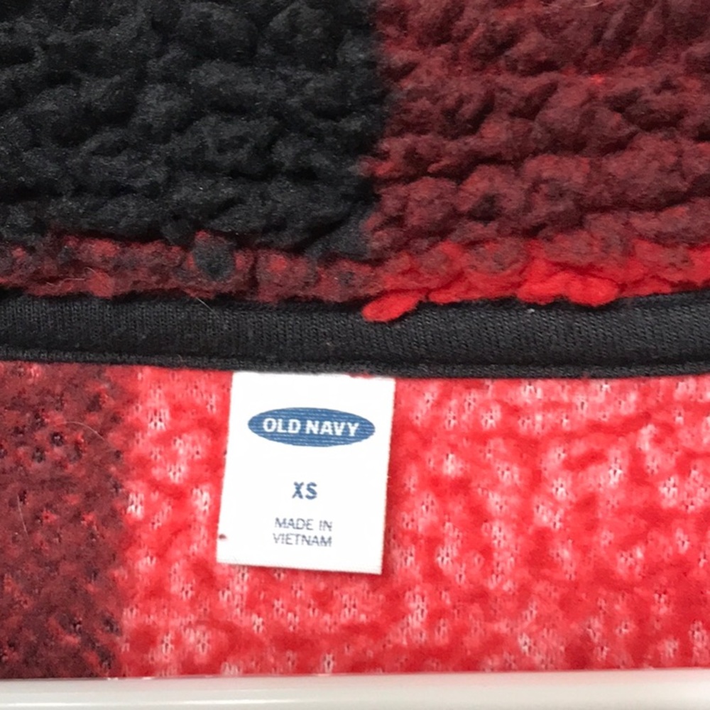 Old navy jacket, Adult XS, red and black checkered